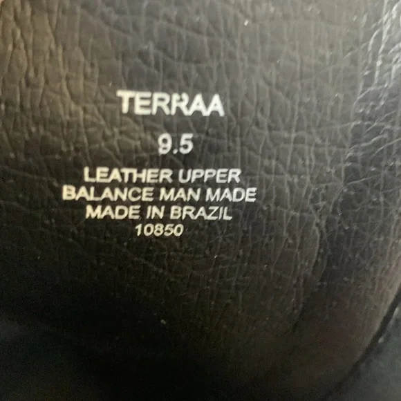 Breckelle's Lace Up Wooden Chunky High Heel Ankle Boot Bootie Size 9.5 - Picture 8 of 11